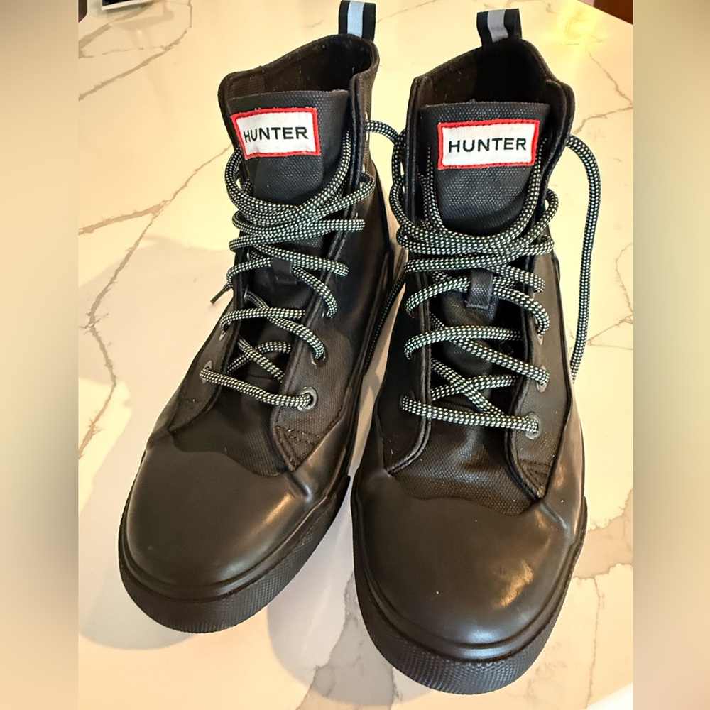 Hunter Black Women’s Rain Boots
